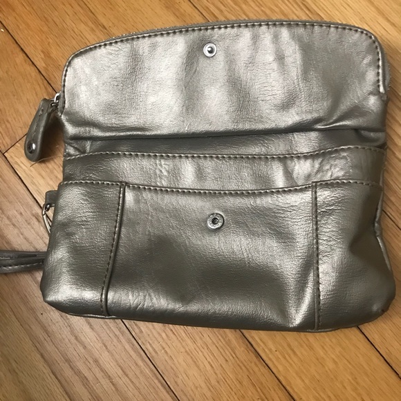 Nine West Clutch - Picture 3 of 4